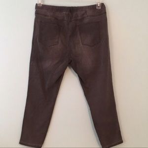 Urban outfitter faded BDG stretch high waist jeans